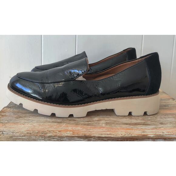Vionic Black Patent Leather Loafers - Picture 2 of 9